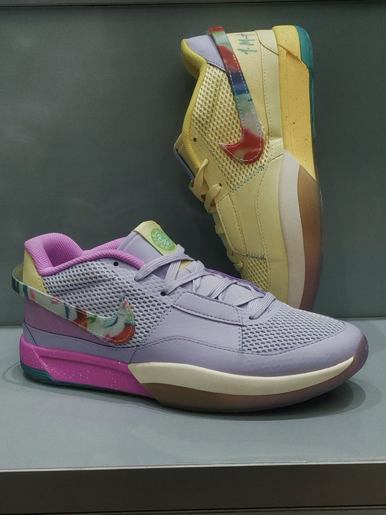 کتونی نایک جا وان Nike Ja 1 مسترکوالیتی ساخت ویتنام سایز 43 و 44