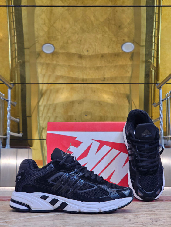 کتونی Adidas Response CL ویتنام اصل | سایز 40 تا 45 | کیفیت درجه‌یک وارداتی / فروش تکی و عمده
