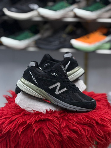 کفش نیوبالانس مدل ۹۹۰ (New Balance 990) - کیفیت مستر کوالیتی -  /سایز 40 الی 45/ فروش عمده و تک