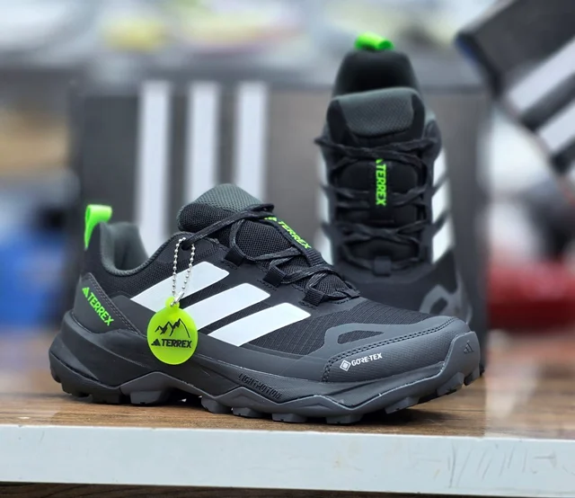 کتونی  AdidasTERREX GORE‑TEX ضدآب ویتنام (مسترکوالیتی) / سایز 40 تا 45 / فروش تکی و عمده