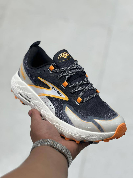کتونی بروکس کاسکادیا 18 مسترکوالیتی / Brooks Cascadia 18 / سایز 40 تا 45 /