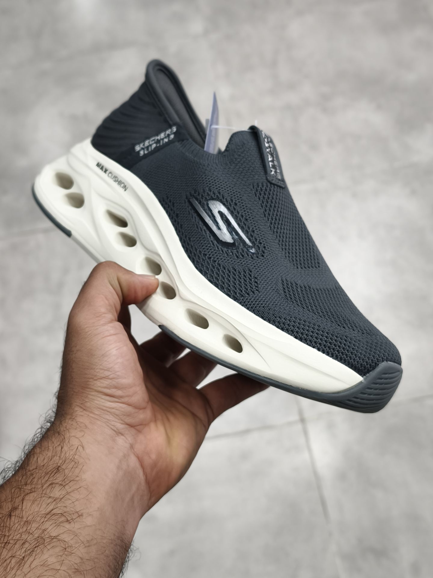 کفش کتونی اسکیچرز مسترکوالیتی سایز ۴۰ تا ۴۵ – مدل Skechers Slip-Ins /