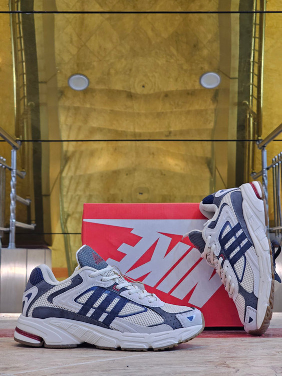 کتونی Adidas Response CL ویتنام اصل | سایز 40 تا 45 | کیفیت درجه‌یک وارداتی / فروش تکی و عمده