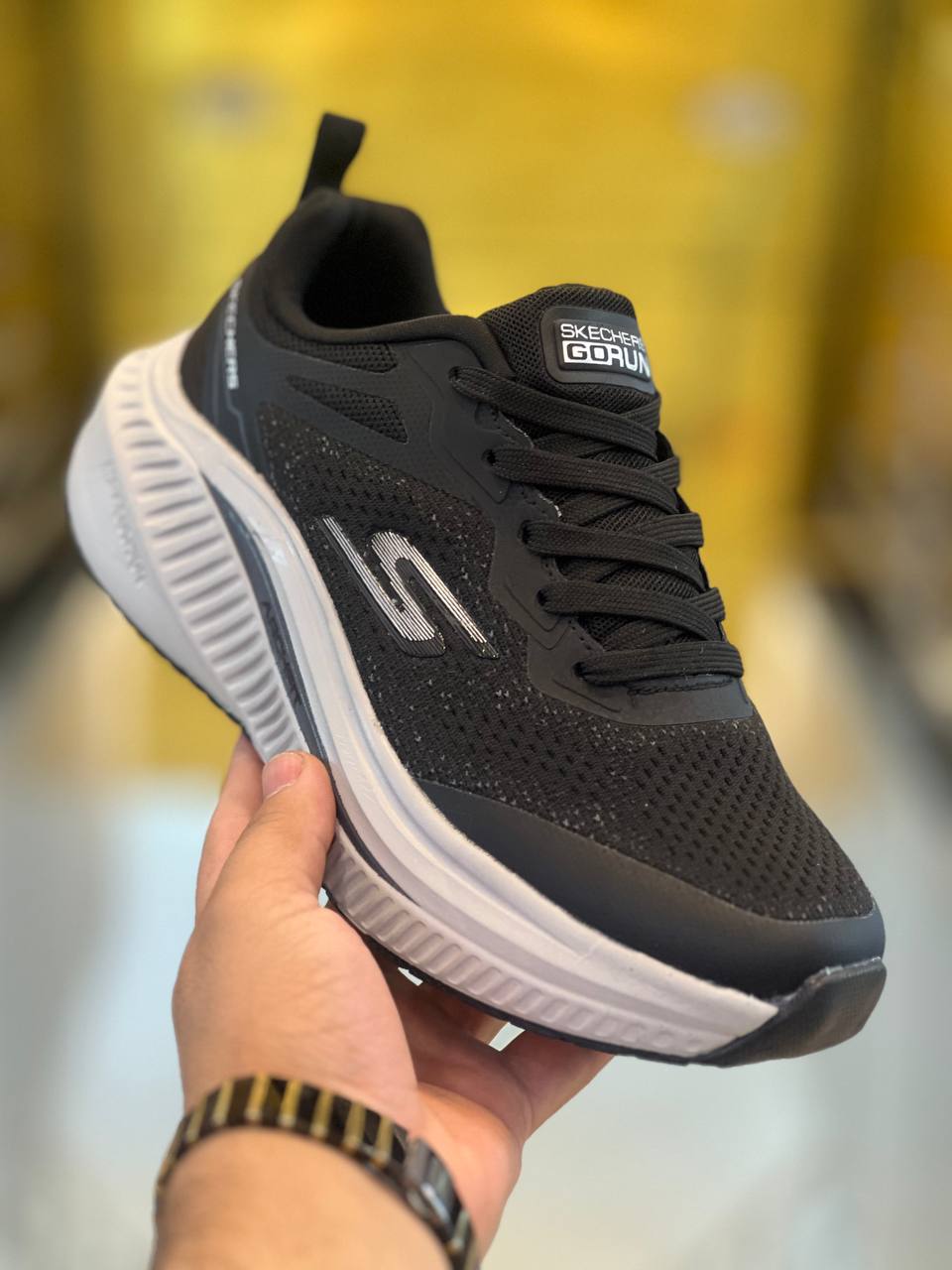 کتونی اسکیچرز وارداتی Skechers Go Run Arch Fit / سایز 40 الی 45 /فروش عمده و تک