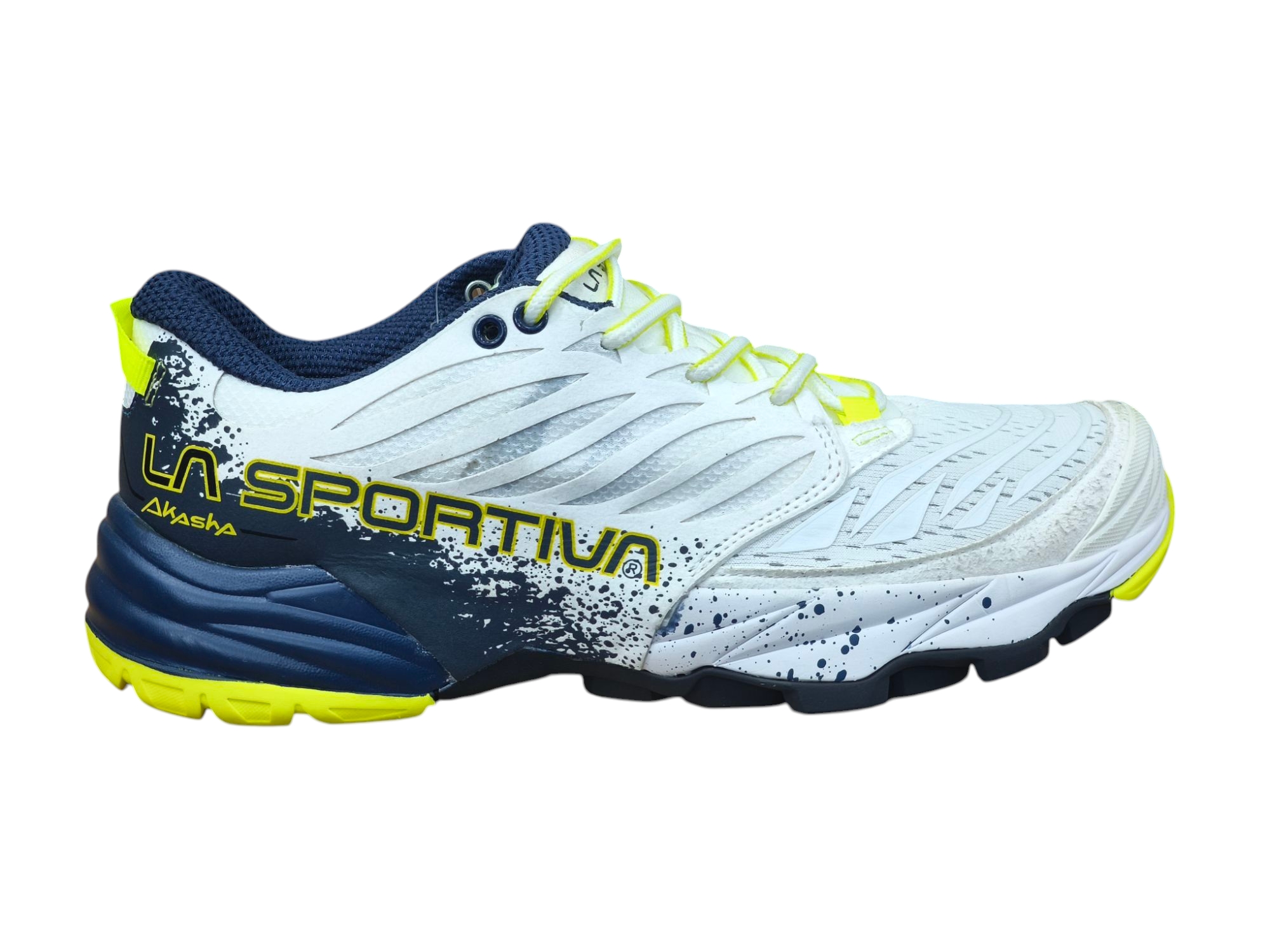 کتونی طبیعت گردی ساخت ایتالیا | سایز ۴۰ الی ۴۵ | La Sportiva Akasha