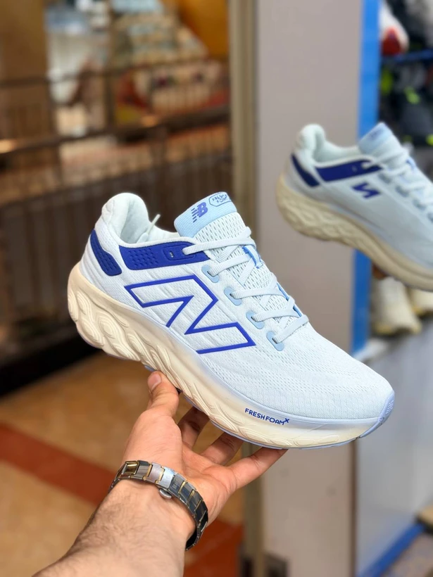 کفش کتونی نیوبالانس فرش فوم مسترکوالیتی /New Balance Fresh Foam/سایز 40 الی 45/