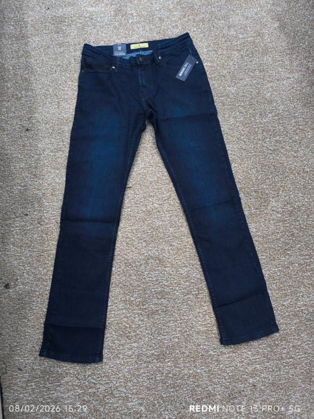 شلوار لی مردانه دنیم DENIM – استایل جذب، کیفیت اورجینال، رنگ سورمه‌ای خاص/ سایز 42 الی 48 / قد 108 الی 110/