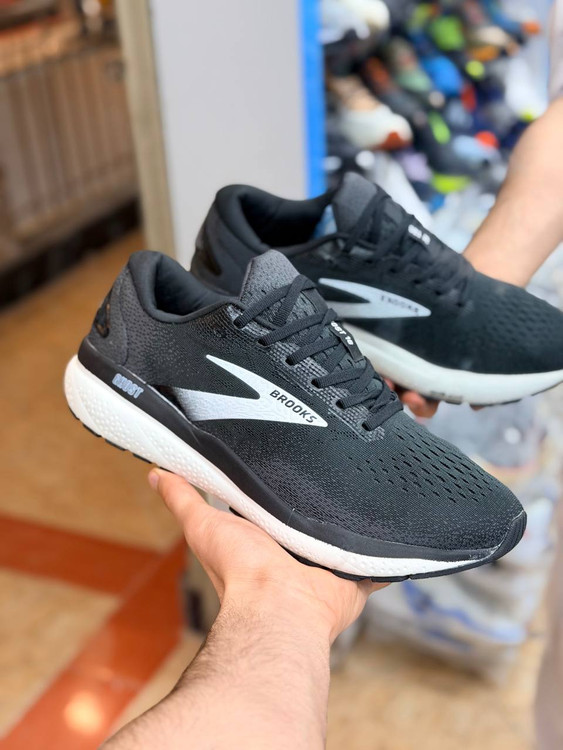 کفش کتونی بروکس گاست 16 مسترکوالیتی | Brooks Ghost 16 | سایز 40 تا 45 | راحتی بی‌نظیر برای دویدن و استفاده روزمره