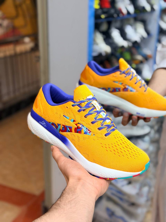 کفش کتونی بروکس گاست 16 مسترکوالیتی | Brooks Ghost 16 | سایز 40 تا 45 | راحتی بی‌نظیر برای دویدن و استفاده روزمره