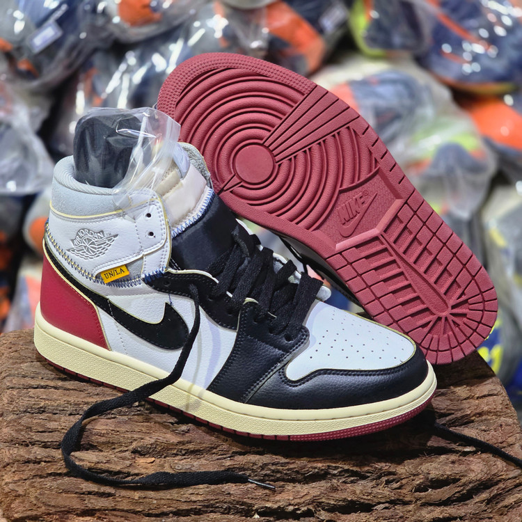 کتونی مردانه نایک ایر جردن 1 لو مستر A ویتنام | Nike Air Jordan 1 Low | سایز 40 تا 45 / فروش عمده و تک /