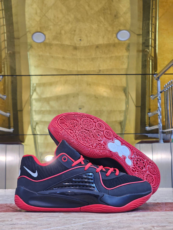 کفش بسکتبال نایک کی‌دی ۱۶ (Nike KD 16) - مشکی قرمز | حرفه‌ای، سبک و فوق‌العاده باکیفیت / سایز 40 الی45 /