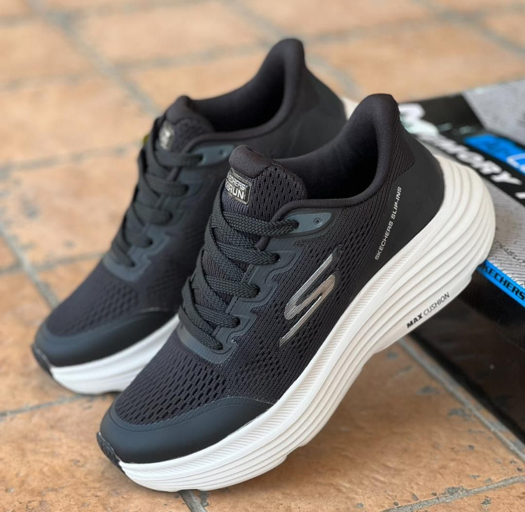 کتونی اسکیچرز مکس ران مشکی زنانه | Skechers Max Run Master Quality | کفش پیاده‌روی و رانینگ سایز 37 تا 40