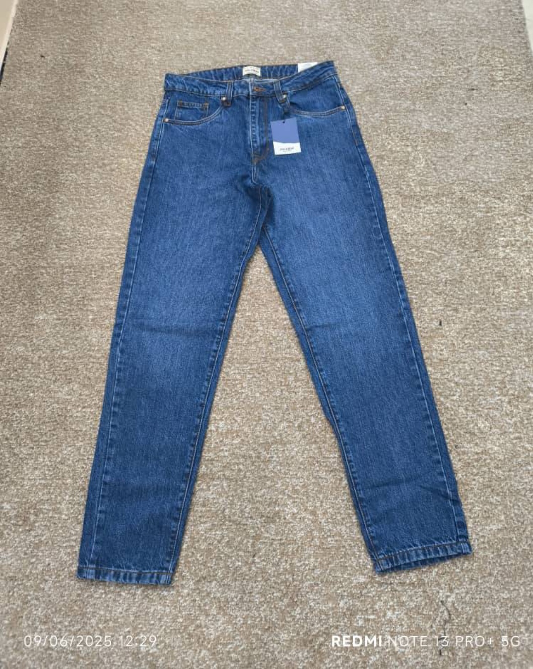 شلوار جین اورجینال مردانه مام فیت Pull&Bear آبی کلاسیک |  سایز 30 تا 36 خارجی / و / 40 تا 46 ایرانی/ و قد 108 تا 110