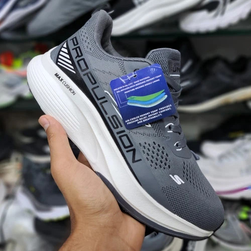 کتونی اسکیچرز مکس کوشنینگ مسترکوالیتی طوسی زیره سفید | Skechers Max Cushioning | سایز 40 تا 45 /