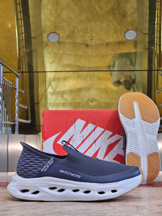 کتونی اسکیچرز بدون بند Skechers Max Cushioning مسترکوالیتی | فوق راحت مردانه سایز /40 تا 45/