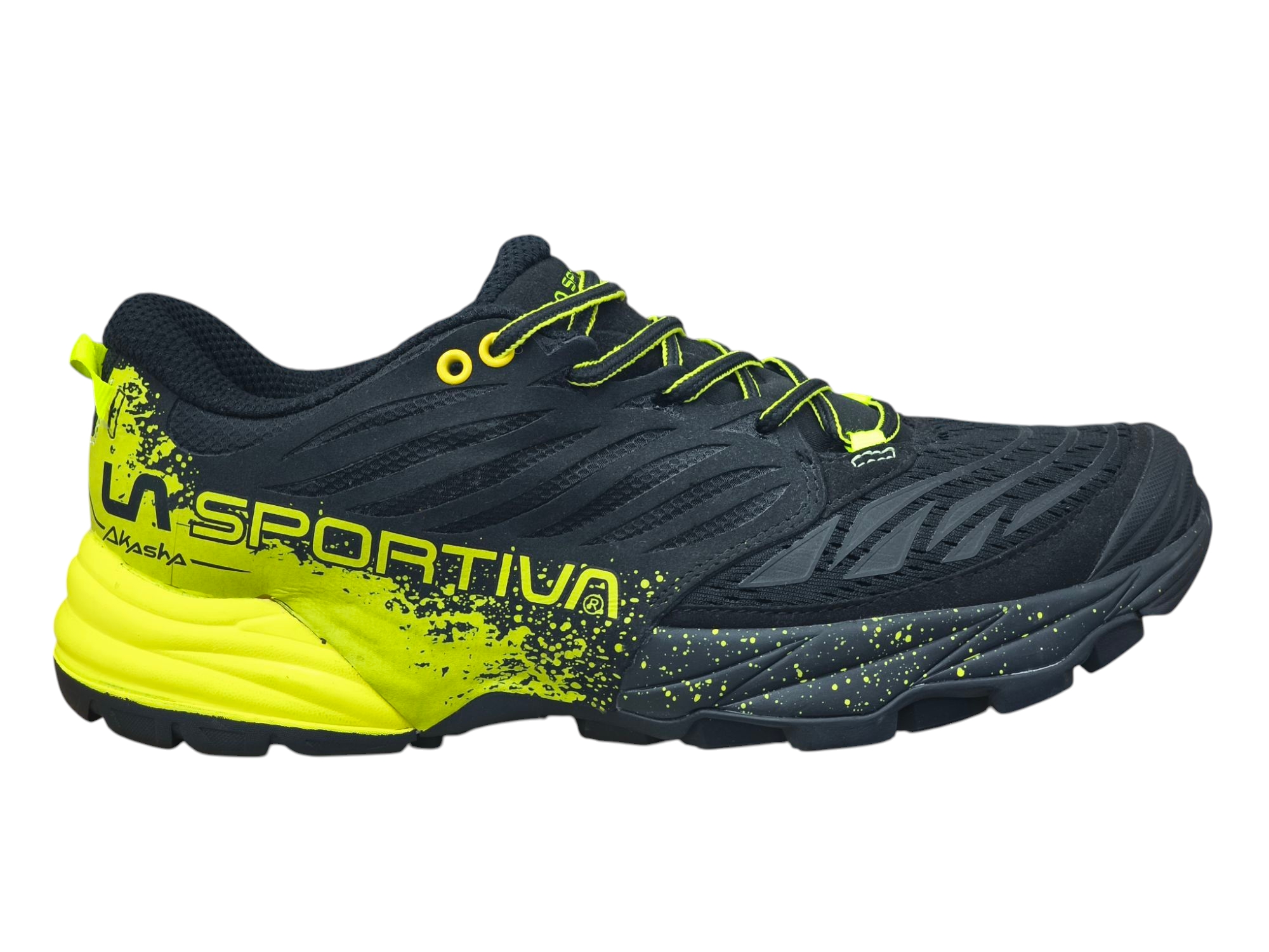 کتونی طبیعت گردی ساخت ایتالیا | سایز ۴۰ الی ۴۵ | La Sportiva Akasha