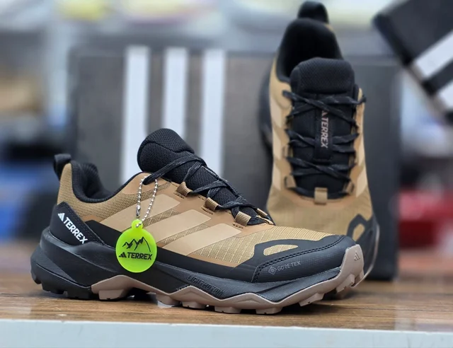 کتونی  AdidasTERREX GORE‑TEX ضدآب ویتنام (مسترکوالیتی) / سایز 40 تا 45 / فروش تکی و عمده