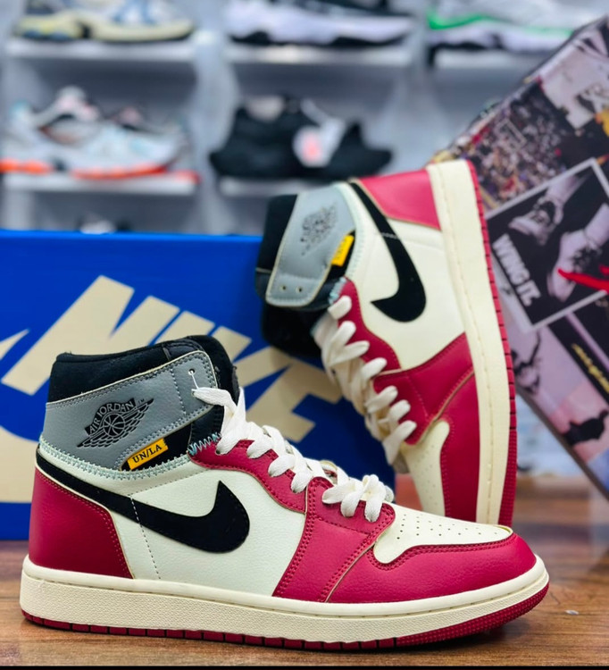 کتونی مردانه نایک ایر جردن 1 لو مستر A ویتنام | Nike Air Jordan 1 Low | سایز 40 تا 45 / فروش عمده و تک /