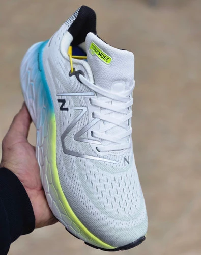 کتونی نیوبالانس فرش فوم مسترکوالیتی /New Balance Fresh Foam/سایز 40 الی 45
