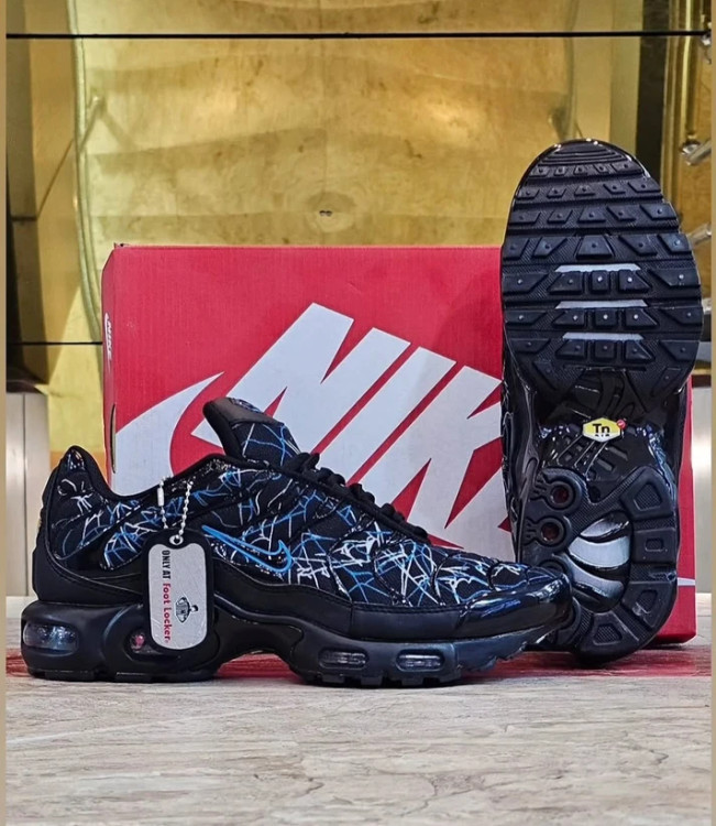 کتونی نایک ایر مکس تی ان پلاس (Nike Air Max TN ) مسترکوالیتی /سایز 40 تا 45 /
