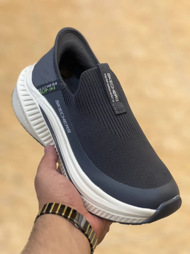 کفش طبی اسکیچرز /سایز 40 الی 45/Skechers Slip _Ins Ultra Go Sole Memory Foam/