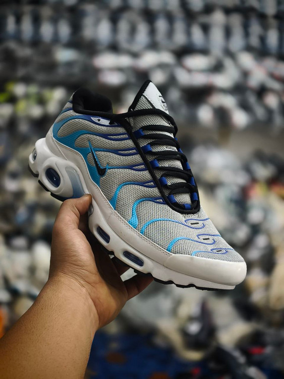 کفش کتونی نایک ایرمکس تی ان پلاس مسترکوالیتی / سایز 40 الی 46 /Nike Air Max TN Plus /