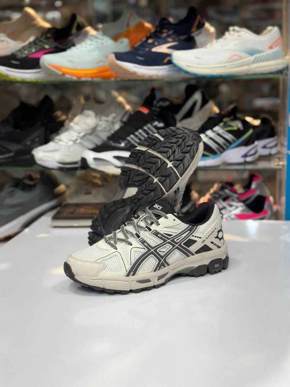 کفش کتونی اسیکس کاهانا 8 مسترکوالیتی | Asics Kahana 8 | سایز 40 تا 45 |