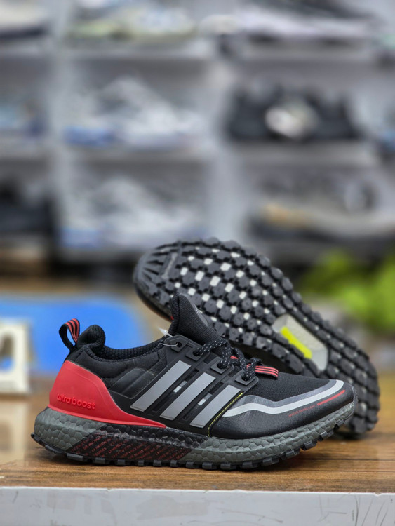 کتونی آدیداس اولترا بوست آل ترین ساخت ویتنام | Adidas Ultraboost All Terrain زنانه/ سایز 36+37+38+39+40 / فروش تکی و عمده