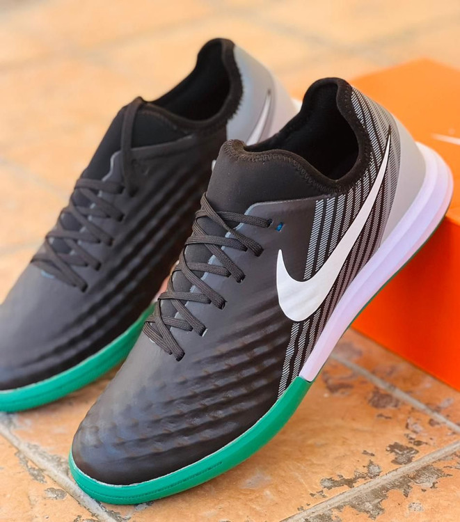 کتونی سالنی نایک تمپو ایکس Nike Tiempo X مشکی طوسی | کفش فوتسال وارداتی سایز 41 تا 45