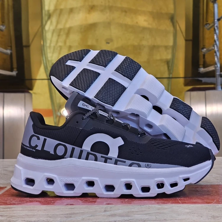 کتونی آن رانینگ کیوسی کلود مانستر مسترکوالیتی/ سایز 40 الی 45 / On Running Cloudmonster