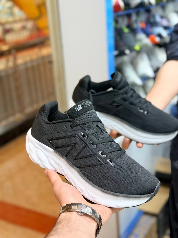 کفش کتونی نیوبالانس فرش فوم مسترکوالیتی /New Balance Fresh Foam/سایز 40 الی 45/