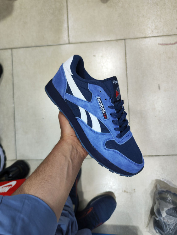 کفش کتونی ریباک Reebok مستر کوالیتی A / سایز ۴۰ الی ۴۵ / ساخت ویتنام / فروش ویژه به صورت تک و عمده /