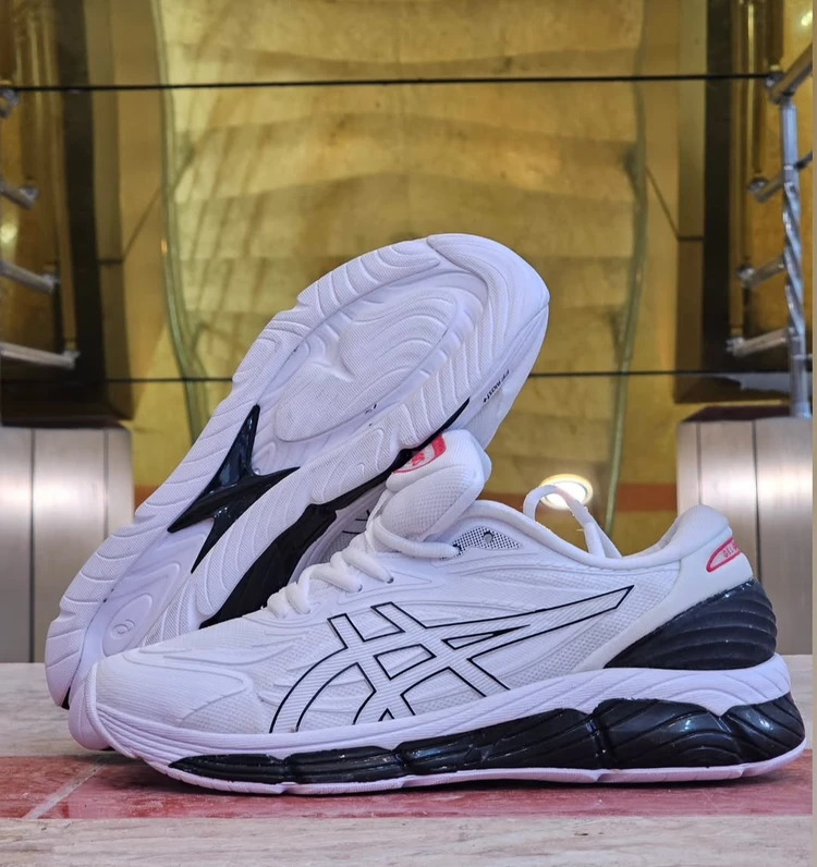 کفش کتونی والیبالی اسیکس  مستر کوالیتی/سایز 40 الی 45/Asics Indoor Sky Elite FF 3/