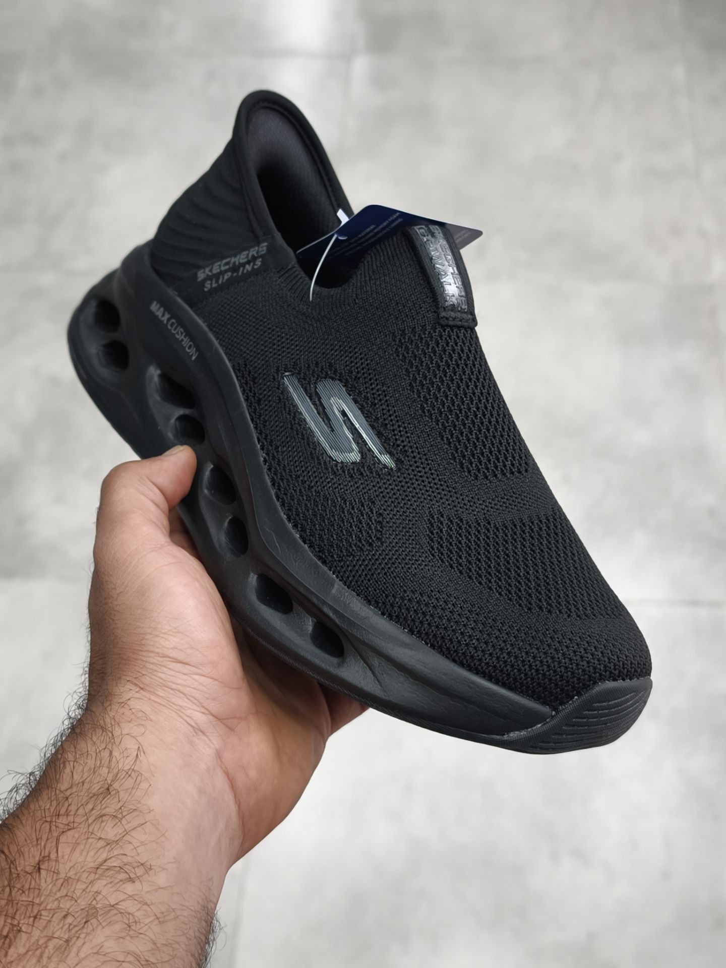 کفش کتونی اسکیچرز مسترکوالیتی سایز ۴۰ تا ۴۵ – مدل Skechers Slip-Ins /