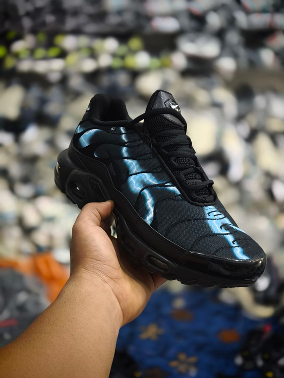 کفش کتونی نایک ایرمکس تی ان پلاس مسترکوالیتی / سایز 40 الی 46 /Nike Air Max TN Plus /