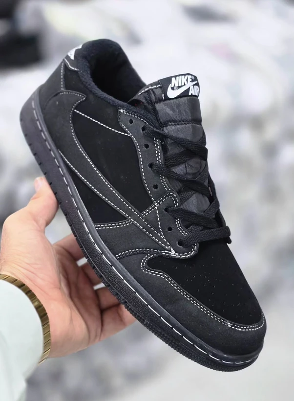 کتونی نایک ایر جردن / سایز 40 الی 44 / | Nike Air Jordan اورجینال با طراحی اسپرت و حرفه‌ای