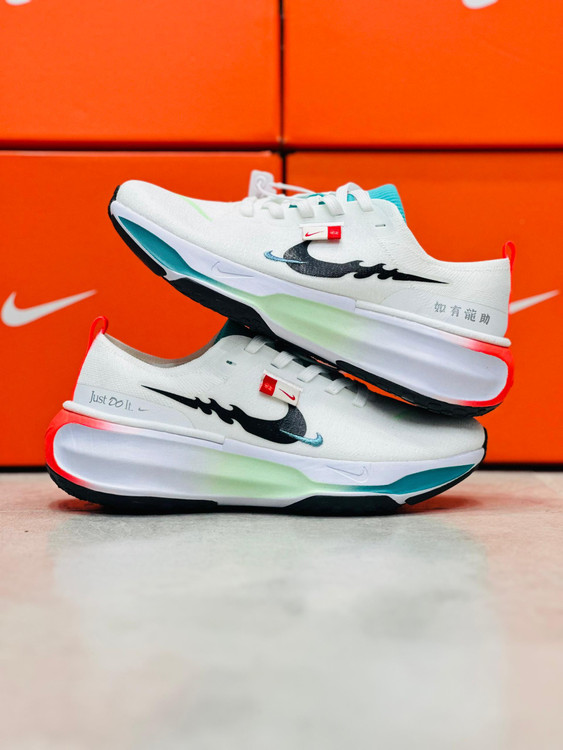 کفش کتونی نایک Invincible 3 مسترکوالیتی | Nike ZoomX Invincible Run 3 | راحتی فوق‌العاده + سایز 40 تا 45