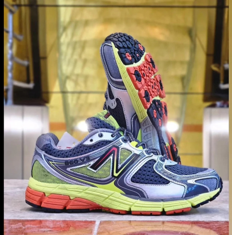 کتونی رانینگ نیوبالانس 860 V3 مسترکوالیتی | New Balance 860v3 مردانه و زنانه | سایز 40 تا 45