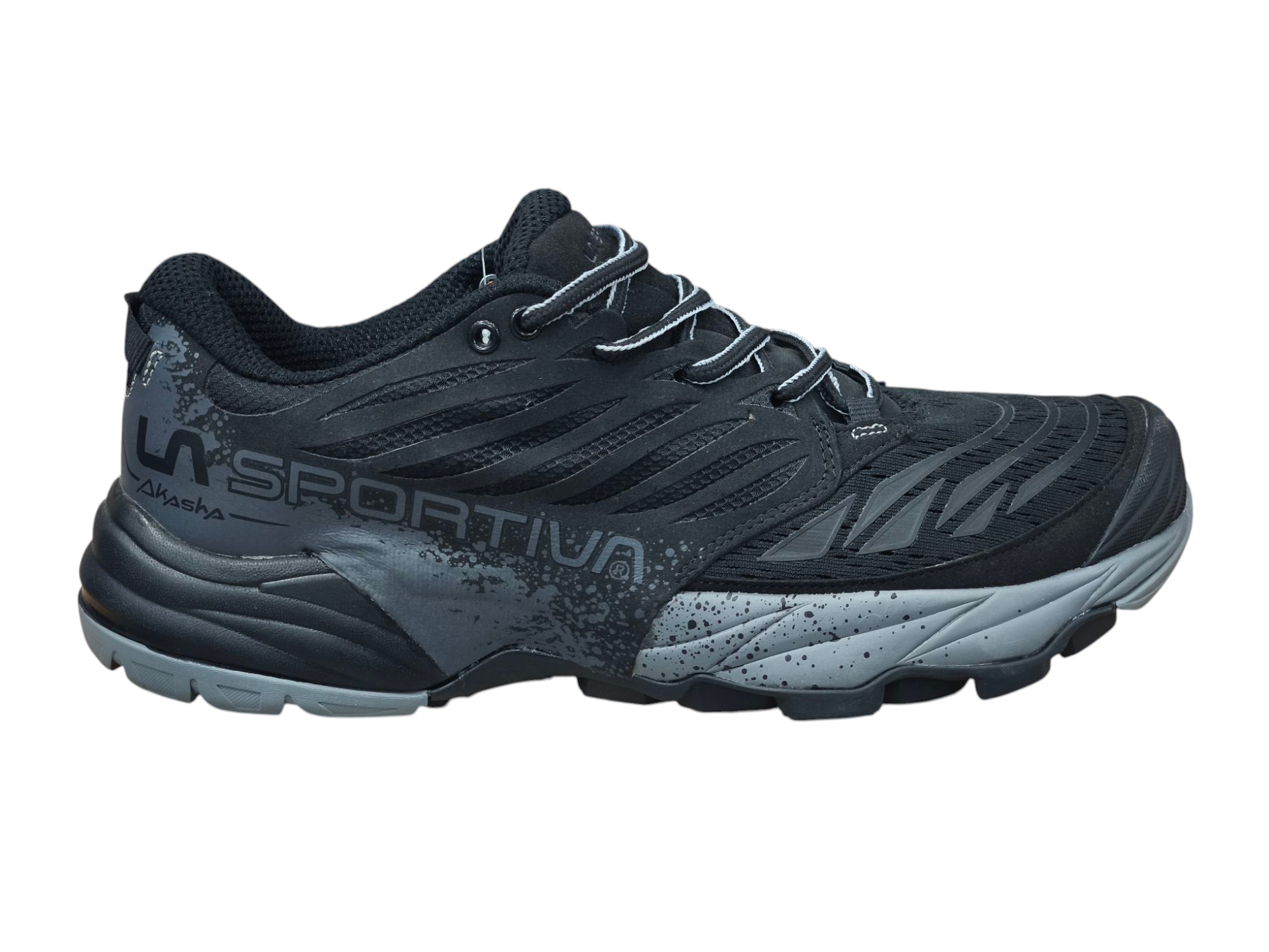 کتونی طبیعت گردی ساخت ایتالیا | سایز ۴۰ الی ۴۵ | La Sportiva Akasha