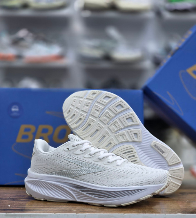 کتونی بروکس گوست 17 | Brooks Ghost 17 اصل درجه یک – سایز ۴۰ تا ۴۵ – ساخت ویتنام / فروش تکی و عمده/✨ فوق‌العاده سبک و نرم