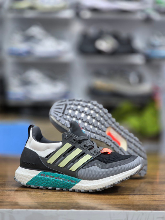 کتونی آدیداس اولترا بوست آل ترین ساخت ویتنام | Adidas Ultraboost All Terrain زنانه/ سایز 36+37+38+39+40 / فروش تکی و عمده