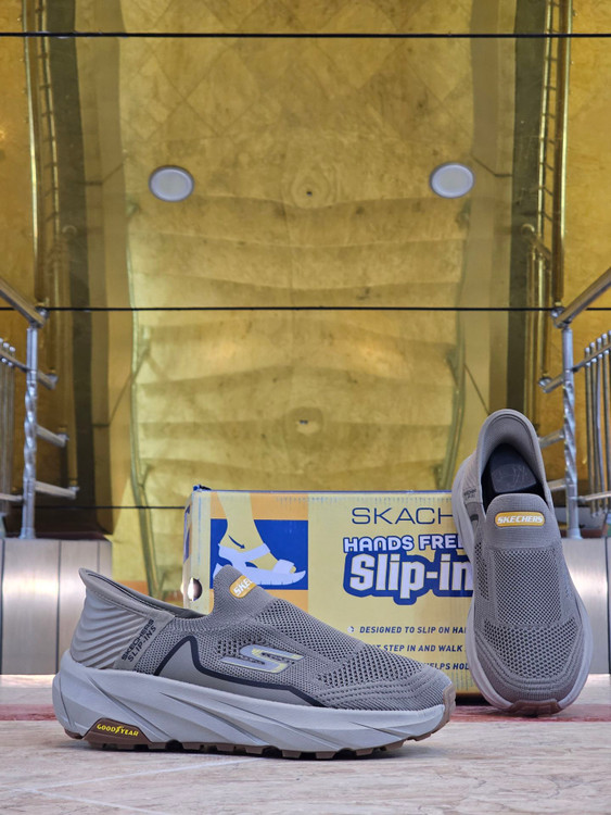 کتونی پیاده روی اسکیچرز بدون بند Skechers Max Cushioning مسترکوالیتی | سایز 40 تا 45 | فروش عمده و تک