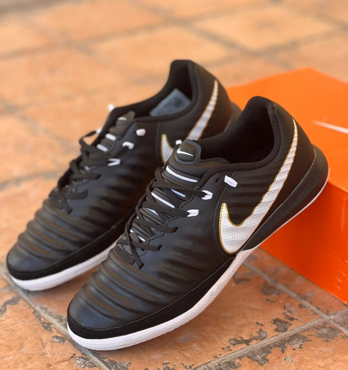 کتونی سالنی نایک تمپو ایکس Nike Tiempo مشکی | کفش فوتسال وارداتی سایز 41 تا 45