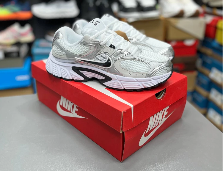 کتونی نایک وی فایو کی مسترکوالیتی (خرید عمده و تک - سایز 40 تا ۴5) / Nike V5k Run