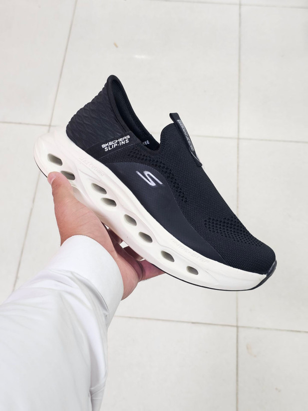کتونی اسکیچرز بدون بند گو واک مسترکوالیتی /سایز 40 الی 45/Skechers Go Walk/ فروش عمده و تک