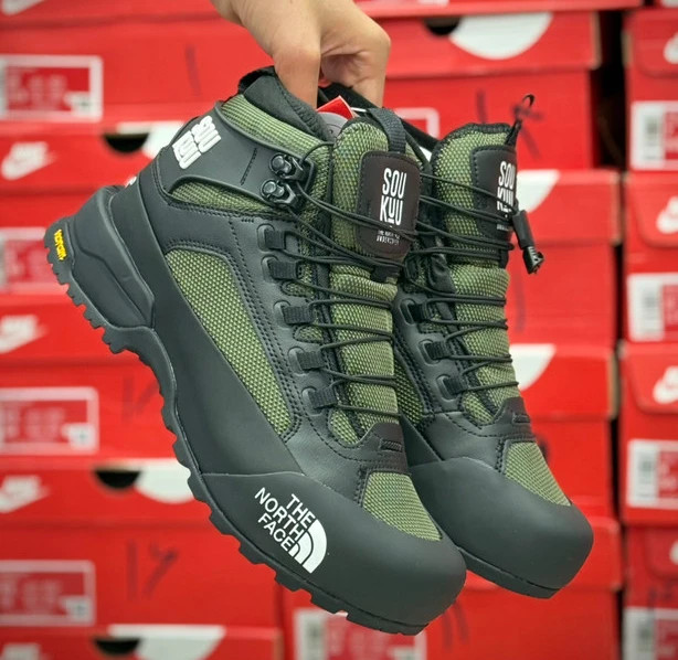 بوت ضد آب و طبیعت گردی نورث فیس The North Face مسترکوالیتی (خرید عمده و تک - سایز ۴۰ تا ۴۵)