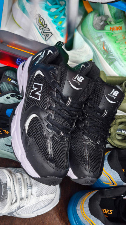 کتونی نیوبالانس 530 مسترکوالیتی  New Balance 530