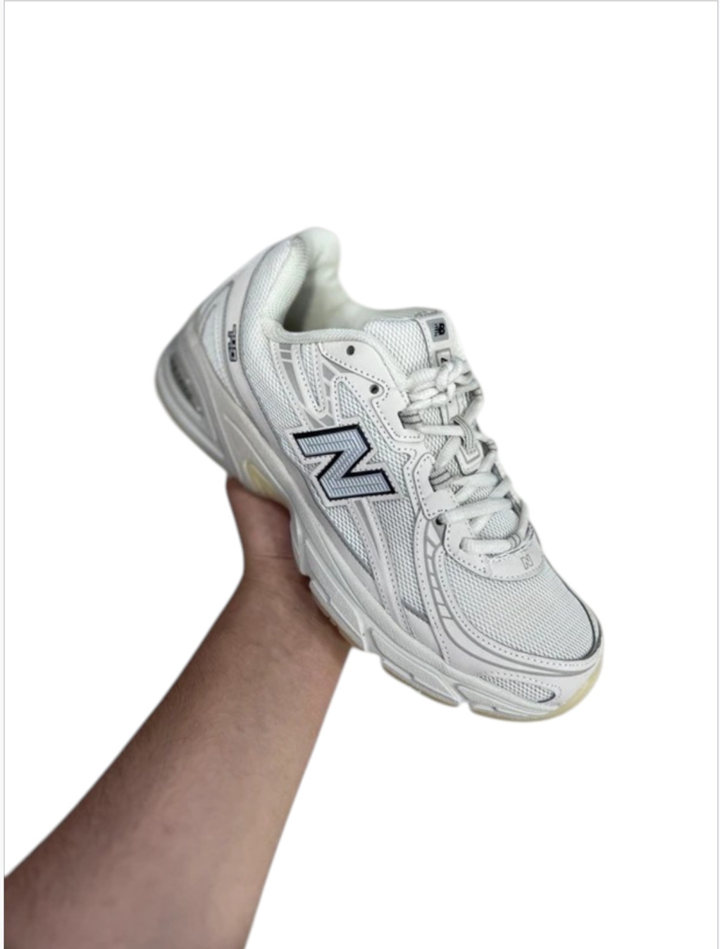 کتونی نیوبالانس 740 مسترکوالیتی/سایز 36 الی 45/New Balance 740/ فروش عمده و تک