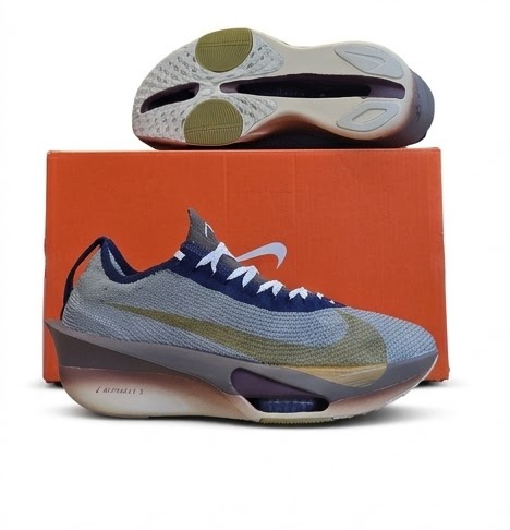 کتونی نایک آلفافلای ۳ مسترکوالیتی / سایز 40 الی 45/Nike Alphafly 3 / فروش عمده و تک