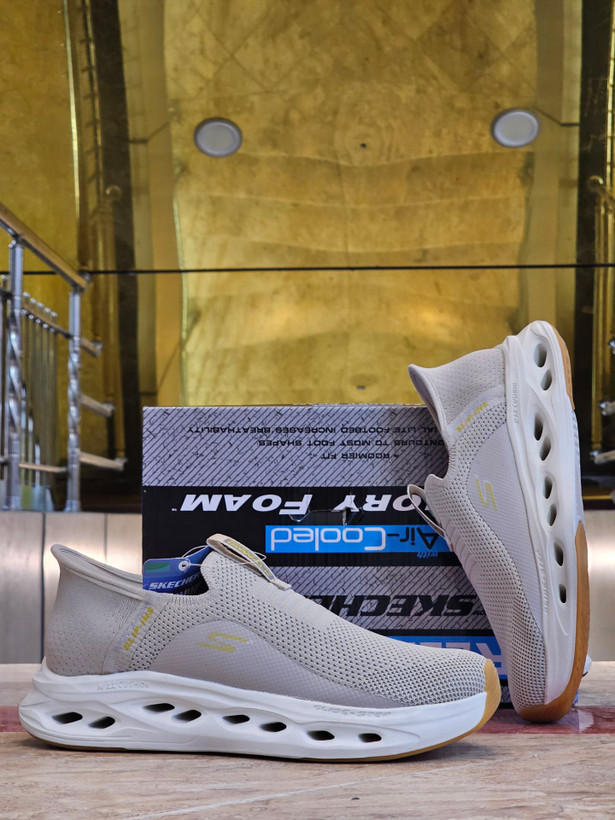 کتونی اسکیچرز بدون بند گو واک مسترکوالیتی /سایز 40 الی 45/Skechers Go Walk/ فروش عمده و تک